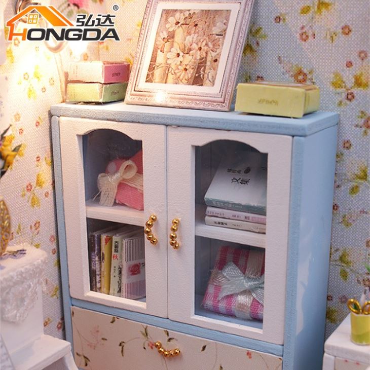 Kids Toys Doll House
